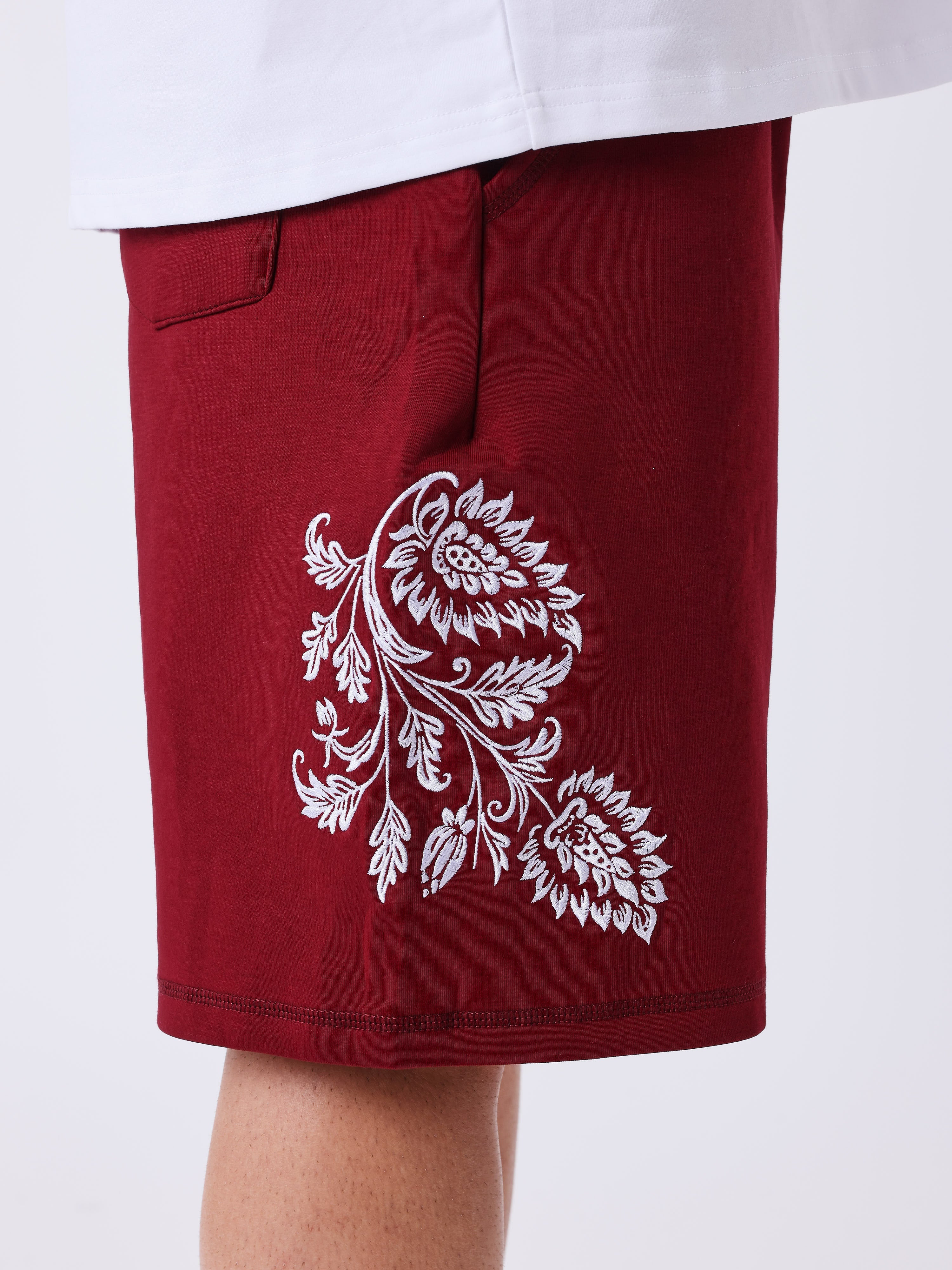 Short Evasion Red